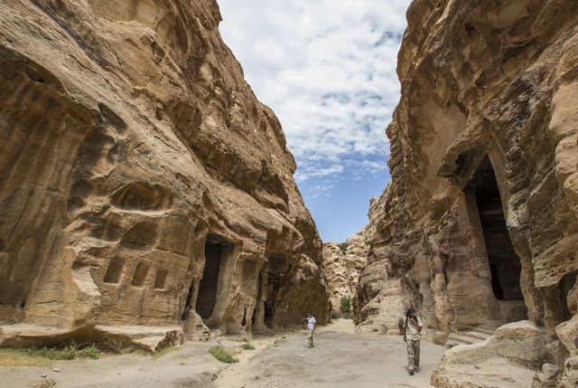 Siq in Petra, Jordan
