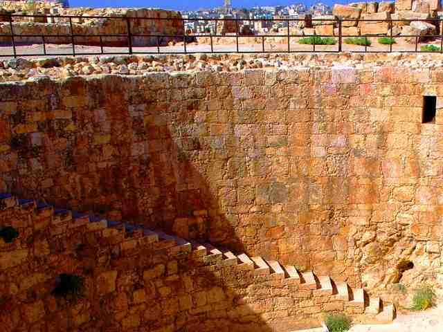 1581375638 76 Top 10 activities in the Temple of Hercules Amman Jordan - Top 10 activities in the Temple of Hercules Amman Jordan