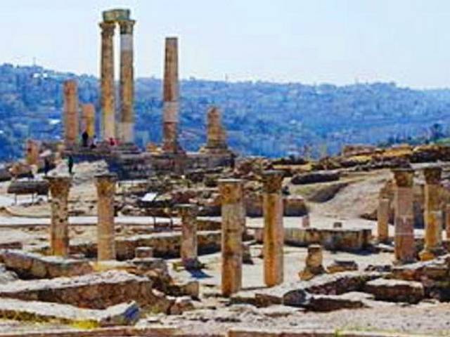 1581375638 905 Top 10 activities in the Temple of Hercules Amman Jordan - Top 10 activities in the Temple of Hercules Amman Jordan
