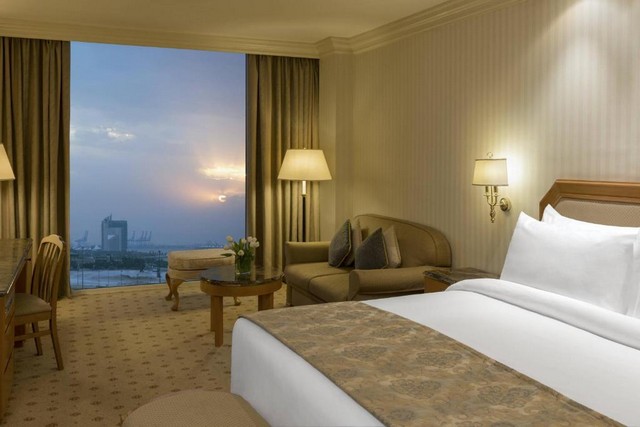 Beachfront hotels in Kuwait have a luxurious array of facilities, which you can check out