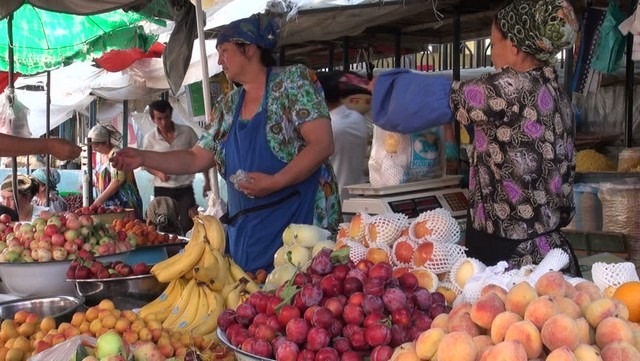 Buraimi vegetable and fruit market