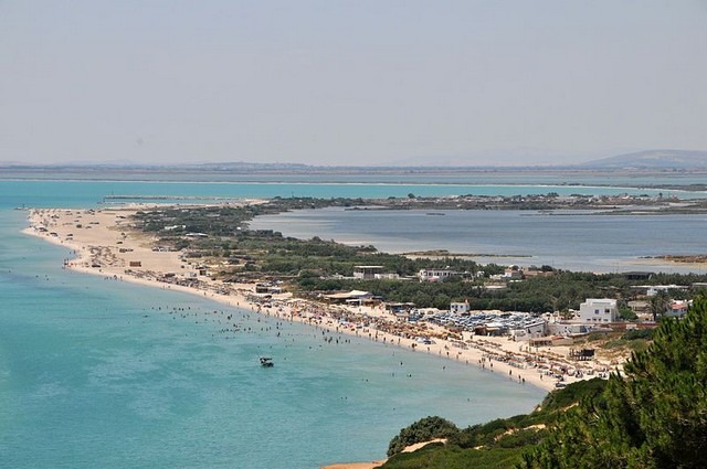 1581380058 121 The 7 best beaches in Tunisia that we recommend to - The 7 best beaches in Tunisia that we recommend to visit