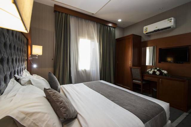     Beach Life Hotel Suites is one of the family-friendly hotels among Jeddah hotels, Hera Street
