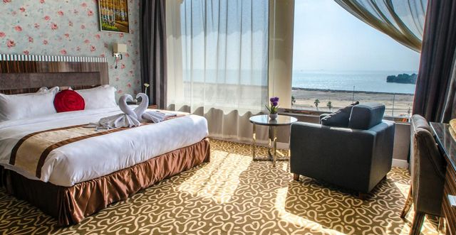 In light of the level of service, comfort and best price, see the opinions of visitors about the best Corniche hotels in Jeddah