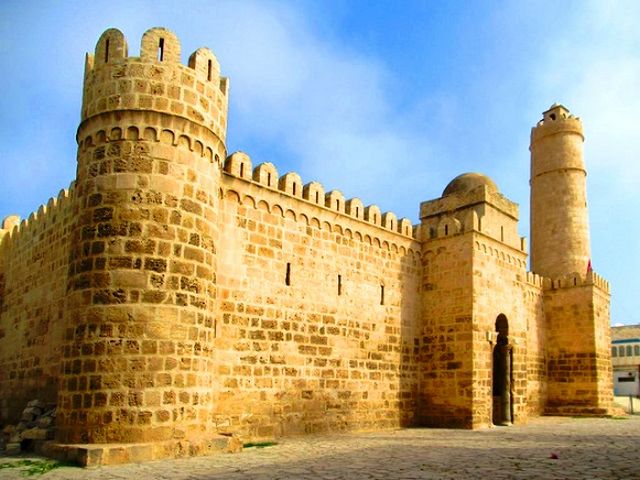 1581381138 412 The 10 best monuments in Tunisia We recommend you to - The 10 best monuments in Tunisia We recommend you to visit