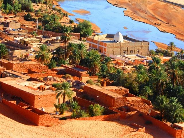 1581381958 819 The best 8 places in the Algerian desert deserve to - The best 8 places in the Algerian desert deserve to visit