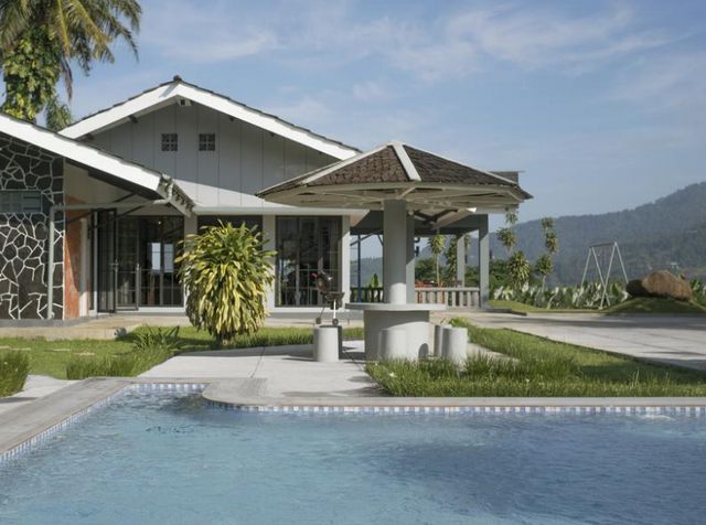 Puncak Villas with Private Pool
