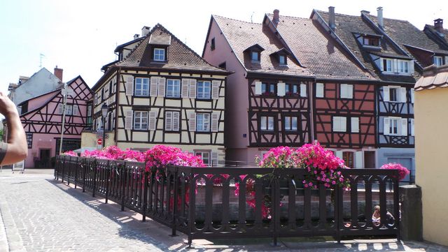 Where is Colmar located and the most important cities near Colmar