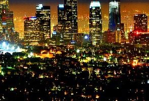 Where is Los Angeles and what are the most important cities near Los Angeles?