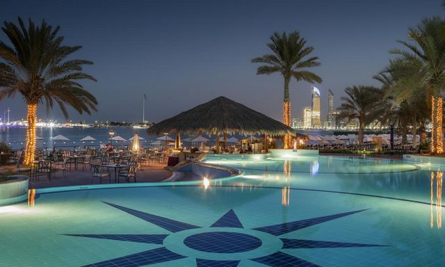 Radisson Blu Hotel, Abu Dhabi Corniche 