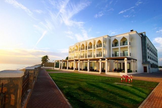 Sohar hotels by the sea