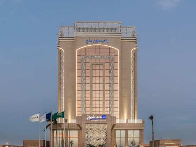 Report on the Radisson Blu Hotel Abu Dhabi chain