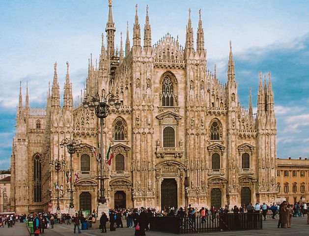 Where is Milan and what are the most important cities near Milan