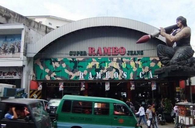 The 5 best activities on Bandung Jeans Street
