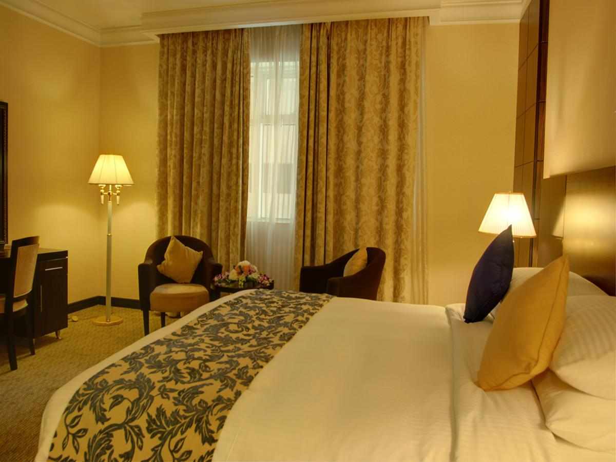 Sharjah hotel reservation 4 stars