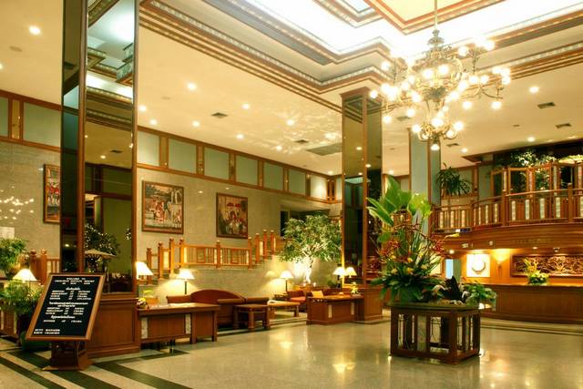 Colchan Pattaya Beach Resort is one of the best hotels in Pattaya by the sea, with many services, making it the perfect choice 