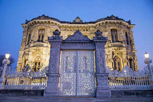 1581392628 635 The 6 best historical Istanbul palaces that we recommend you - The 6 best historical Istanbul palaces that we recommend you to visit