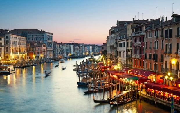 10 cities not to miss when traveling to Europe