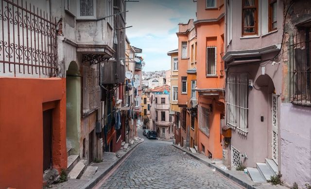 1581393919 753 The best 8 activities when visiting Fatih Street Istanbul - The best 8 activities when visiting Fatih Street, Istanbul