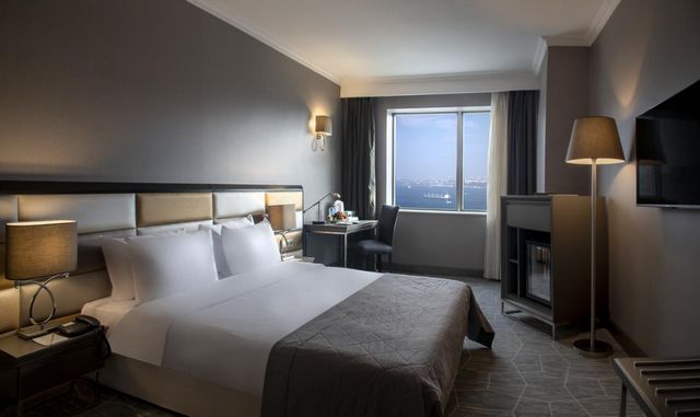 1581394848 869 The 5 best Istanbul hotels Taksim Istiklal Street 2020 - The 5 best Istanbul hotels Taksim Istiklal Street 2020