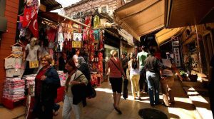1581395348 812 List of the 5 best cheap Istanbul markets - List of the 5 best cheap Istanbul markets