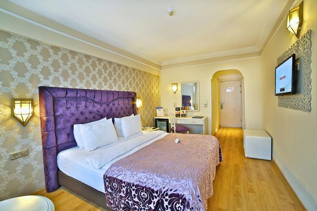 Hotel prices in Istanbul