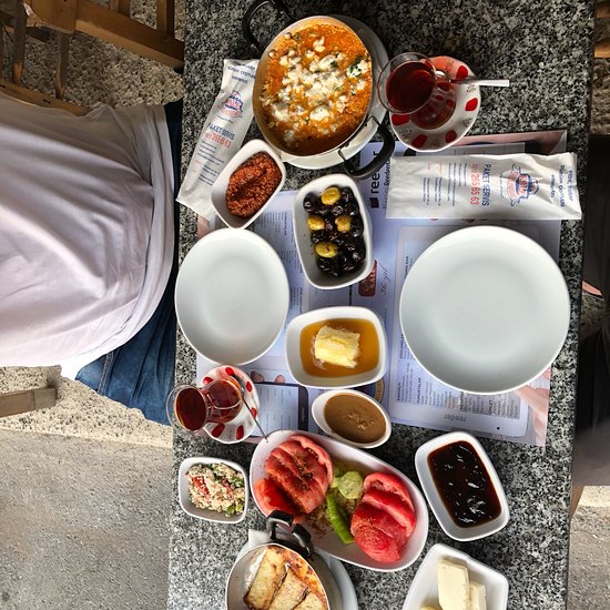 Breakfast restaurants in Istanbul
