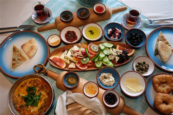 Restaurants on Istanbul Istiklal Street