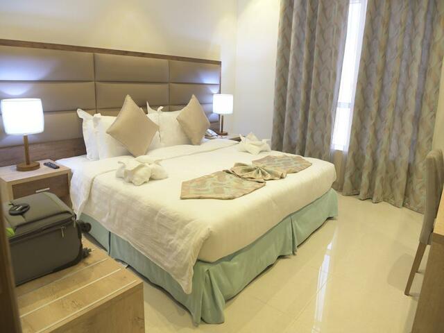 La Fontaine Noble Suites and distinctive stay in one of the best hotels in the University Quarter, Jeddah