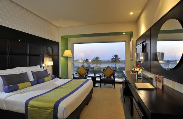 1581401529 157 Top 10 Dubai Deira hotels 4 stars 2020 - Top 10 Dubai Deira hotels 4 stars 2022