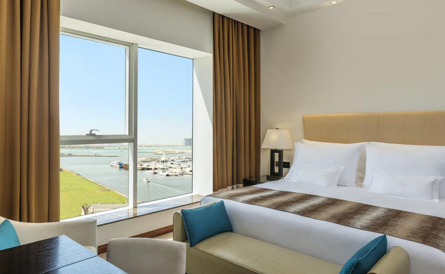 Grosvenor Hotel, one of the most luxurious and best places to live in Dubai, is known for providing all amenities