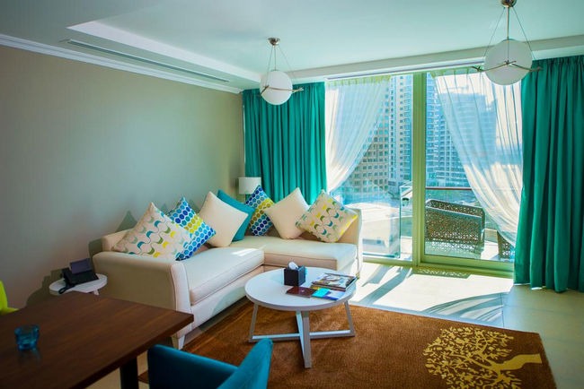 Dubai Marina hotels boast the finest apartments and units designed in stunning décor in beautiful colors