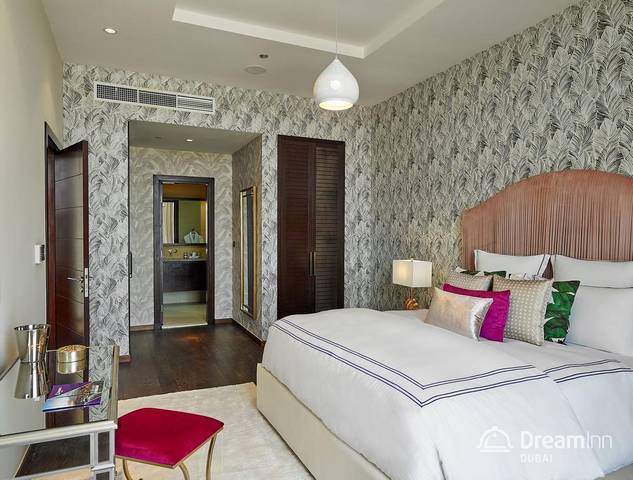     Dream in Terra Hotel Apartments is one of the apartments suitable to receive businessmen without hotel apartments on the Palm Dubai 