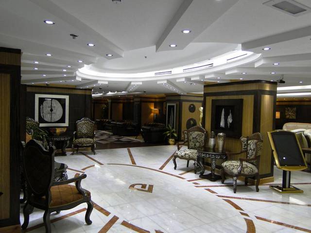 Delmon Palace Hotel Dubai is distinguished for its facilities.