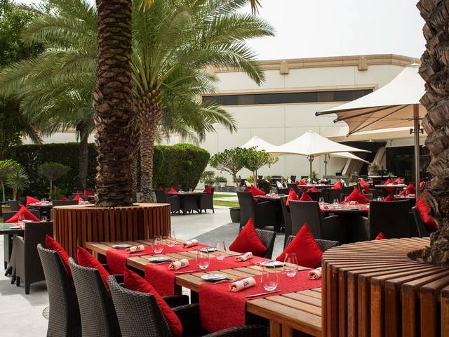 Le Meridien Dubai Hotel & Convention Center is the best hotel for those looking for a professional and helpful team