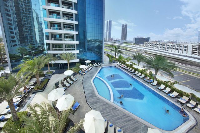 The Atana Hotel Dubai offers an outdoor pool