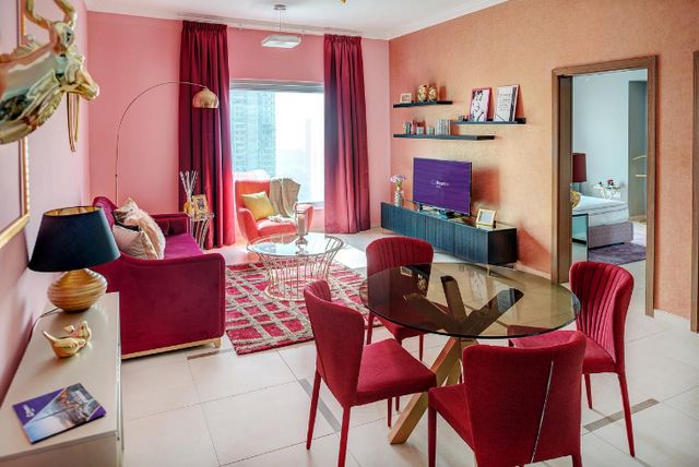 The Gate 48 Dream Inn Apartments in Dubai offer living and dining areas