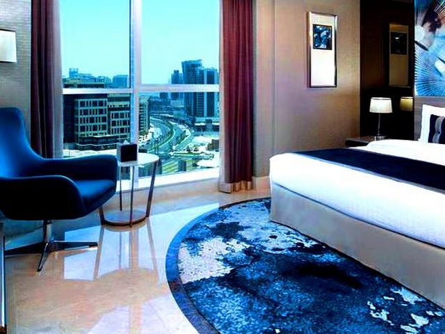 Gulf Court Business Bay Hotel Dubai has great views of being a Dubai Creek hotel