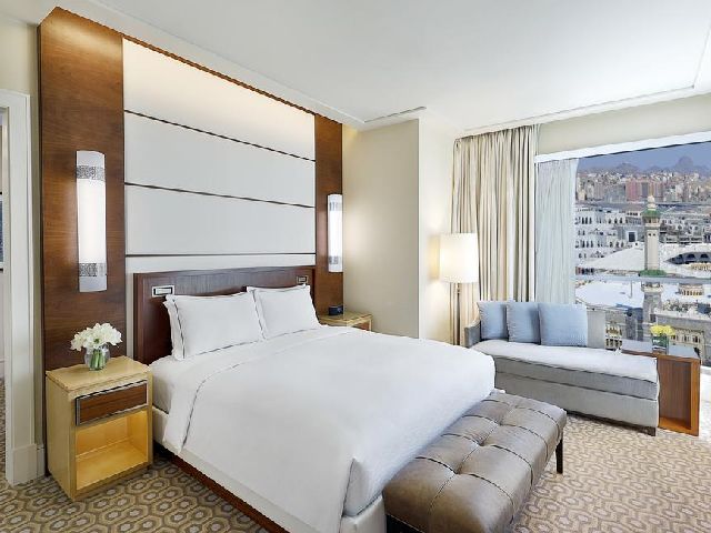 A bedroom at Jabal Omar Konrad Hotel is one of Jabal Omar's wonderful hotels