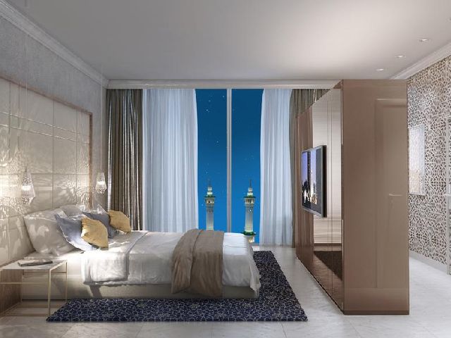 An elegant looking room at Shaza Makkah Al Mukarramah Hotel, which is a Jabal Omar hotel 