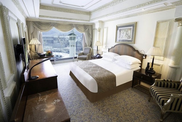Read about a group of the most beautiful five-star hotels in Mecca