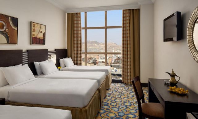 Al Kiswah Towers is one of the best cheap hotels in Makkah that we recommend