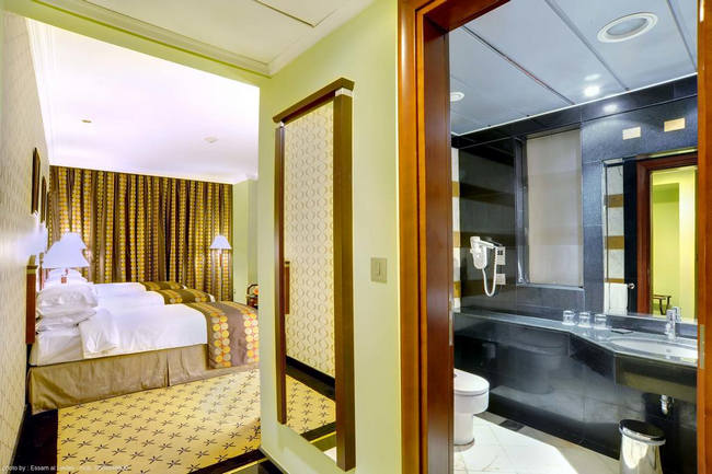 Luxury facilities at Al Muna Karim Leader Hotel Madinah