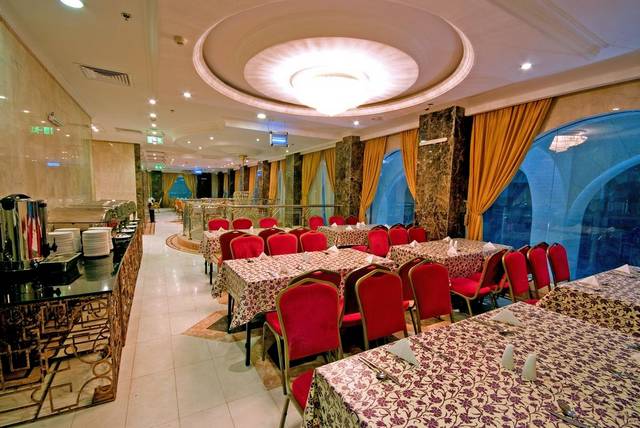 Al Eman Hotel is one of the best hotels in Madinah, suitable for those looking for suitable prices