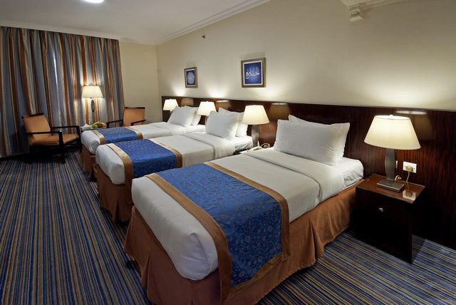 Al-Eman Al-Nour Hotel is a three-star hotel offering simple, neat, and clean rooms that cater to the visitor's needs