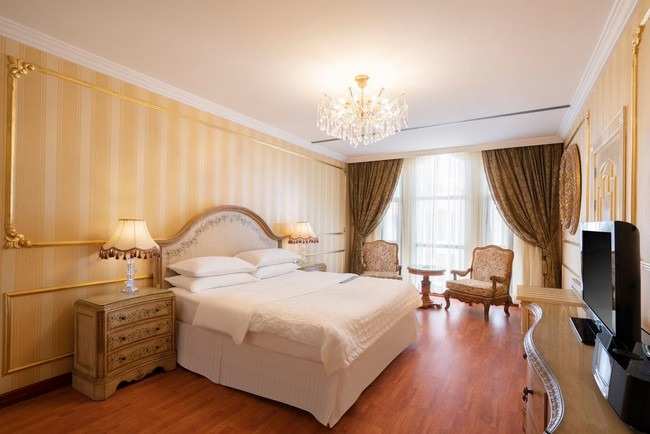 Royal luxury suite in the best accommodation in Medina