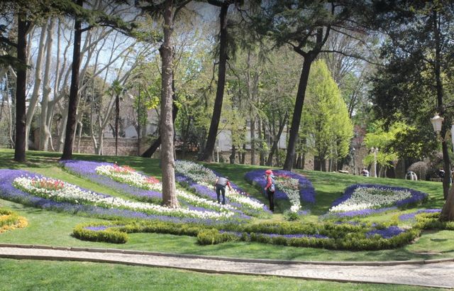 1581410729 734 The 9 best activities in Istanbul Gulhane Park - The 9 best activities in Istanbul Gulhane Park