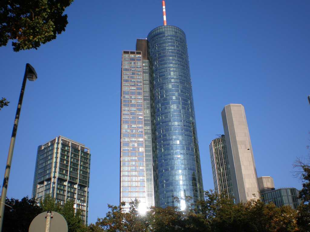 The main tower in Frankfurt is one of the most important tourist places in Frankfurt