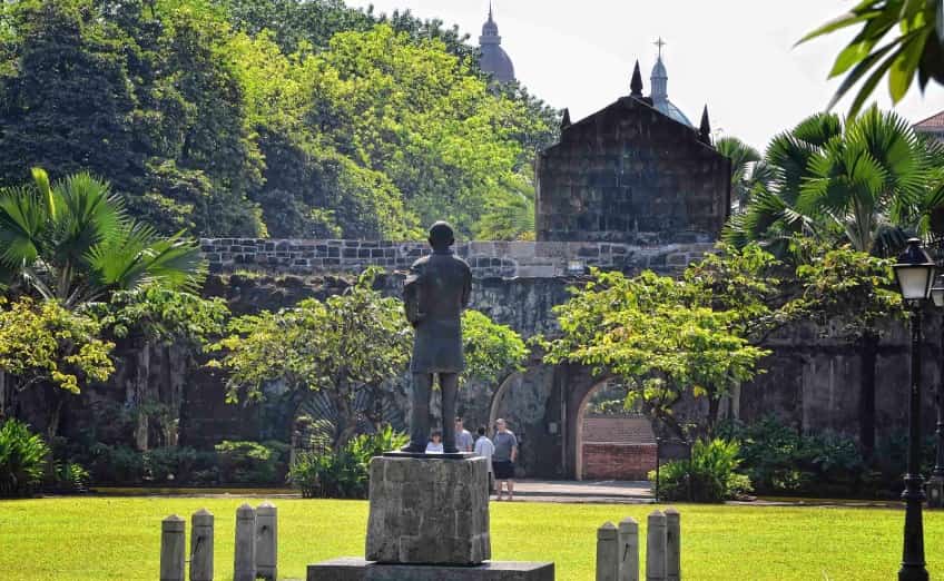 Santiago Castle is one of the most important tourist places in Manila