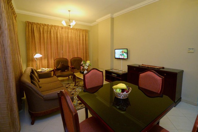 Emirates Stars Hotel Apartments Sharjah offers a number of facilities within the rooms that guests need